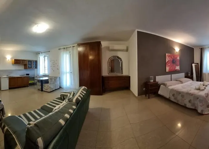 Villa Naclerio